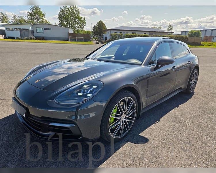 2019 Porsche Panamera 4 E-Hybrid