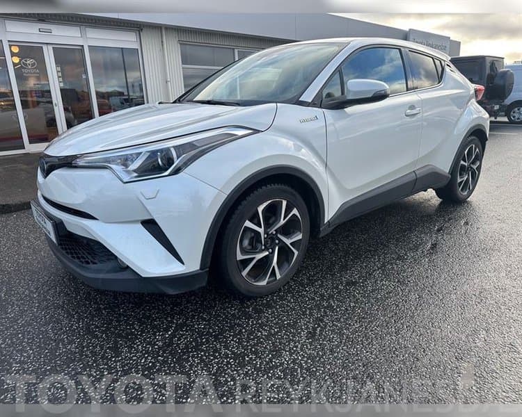 2019 Toyota C-HR Hybrid C-Lub