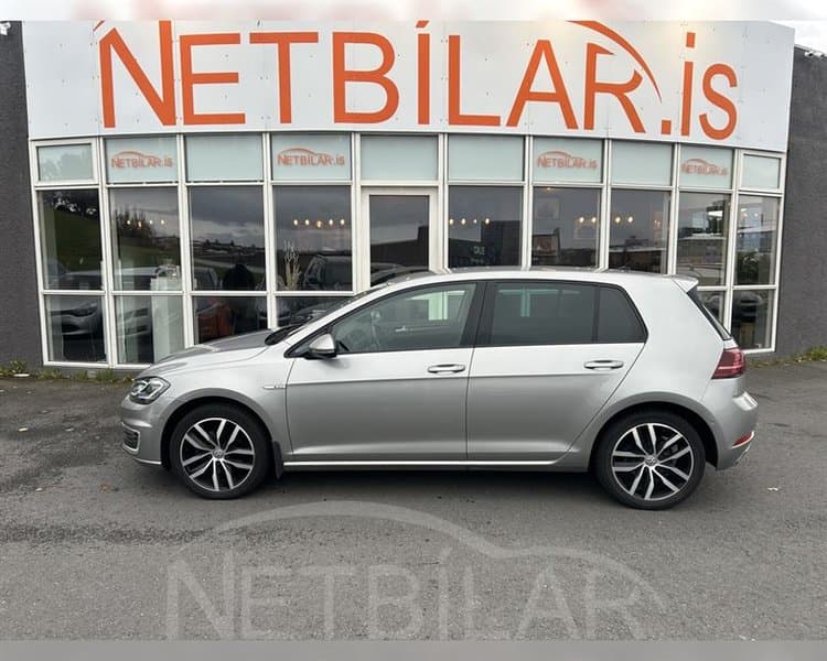 2019 Volkswagen Golf Premium