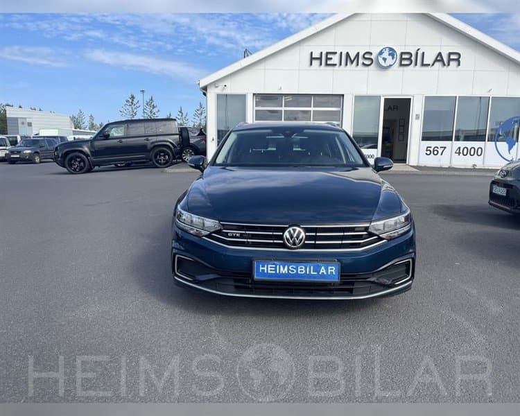 2019 Volkswagen Passat GTE