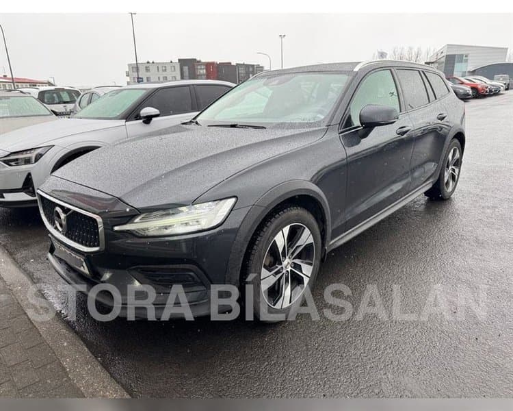 2019 Volvo V60 Cross Country AWD