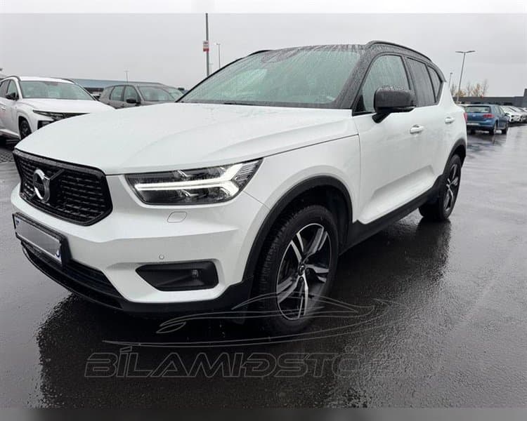 2019 Volvo XC40 R-Design AWD