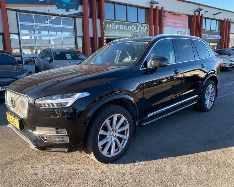 2019 Volvo XC90 T8 Inscription