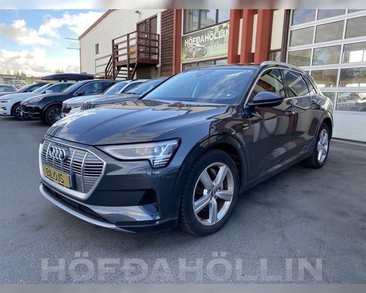 2020 Audi e-tron 50