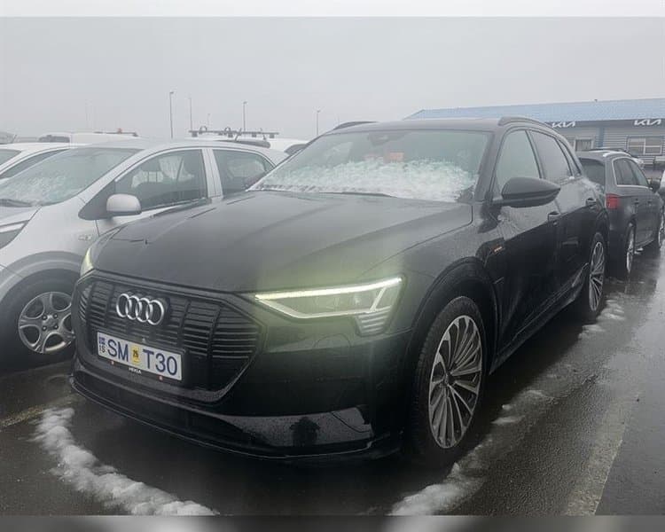 2020 Audi e-tron 50 Advanced S-Line