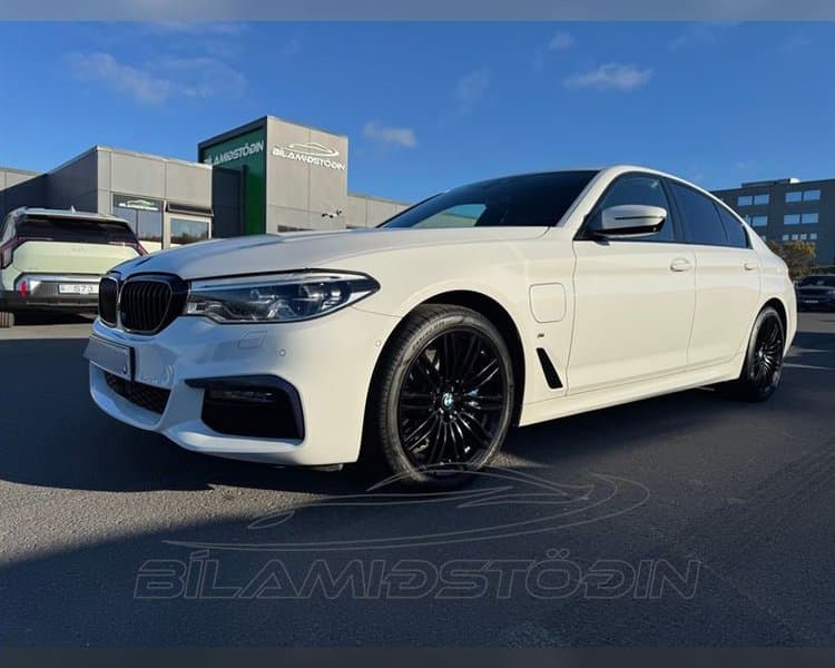 2020 BMW 5 Series 530e xDrive Iperformance M Tech