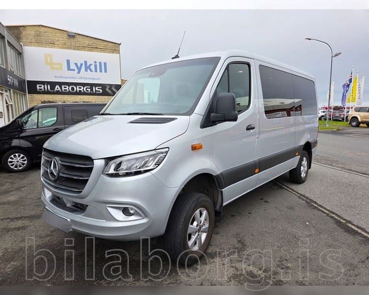 2020 Mercedes-Benz Sprinter 319
