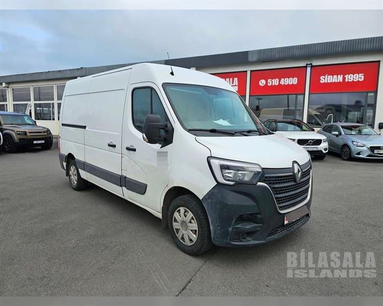 2020 Renault Master