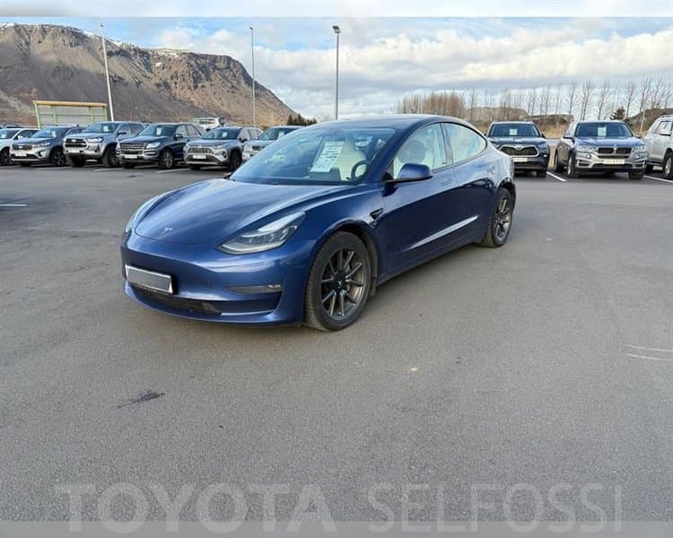 2020 Tesla Model 3 LR