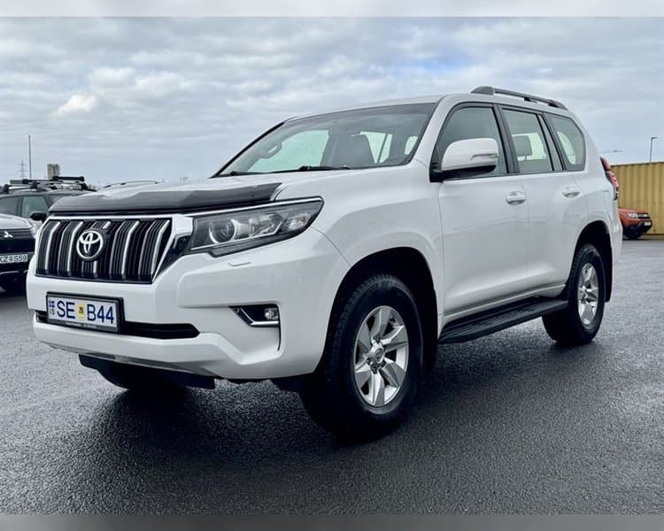 2020 Toyota Land Cruiser 150 GX