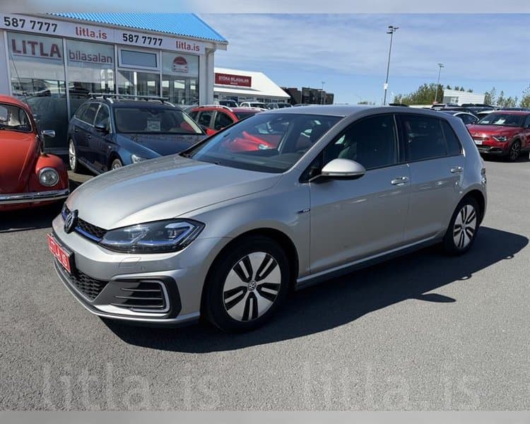 2020 Volkswagen Golf GTE