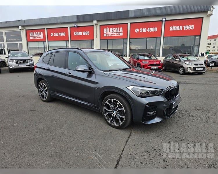 2021 BMW X1 xDrive25e M Sport
