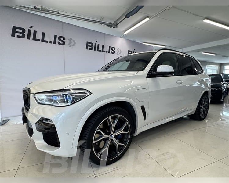 2021 BMW X5 xDrive45e M-
