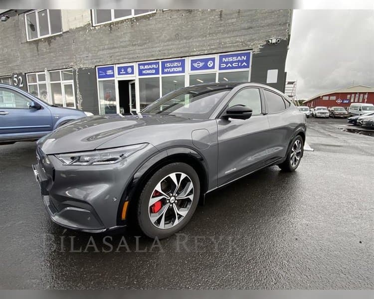 2021 Ford Mustang Mach-E Premium SR AWD