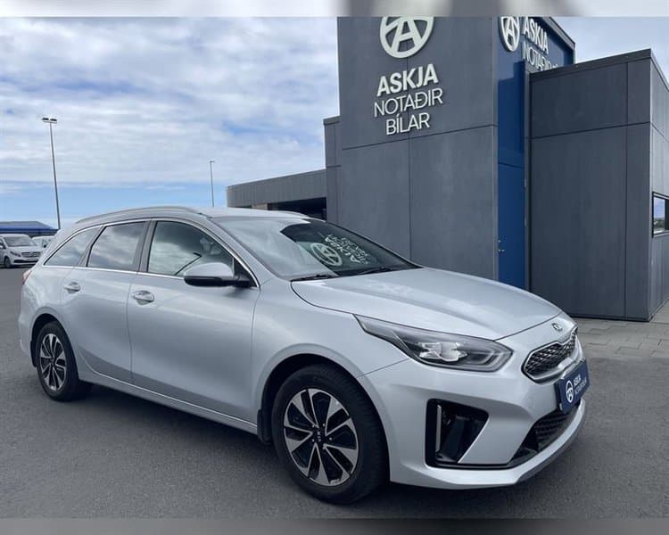 2021 Kia Ceed SW PHEV Urban