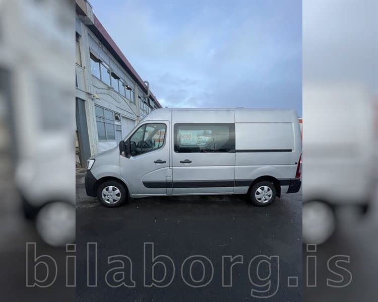 2021 Renault Master L2H2