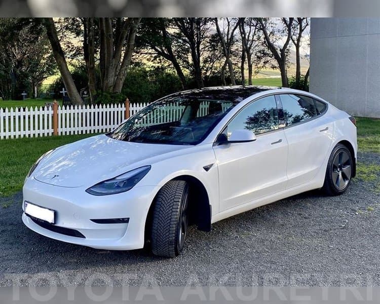 2021 Tesla Model 3 LR