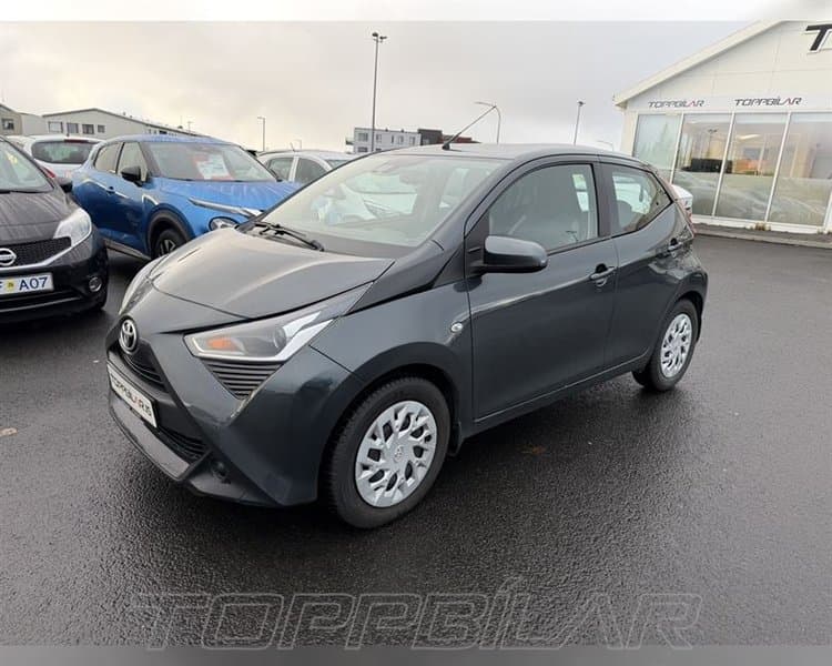 2021 Toyota Aygo X-Play