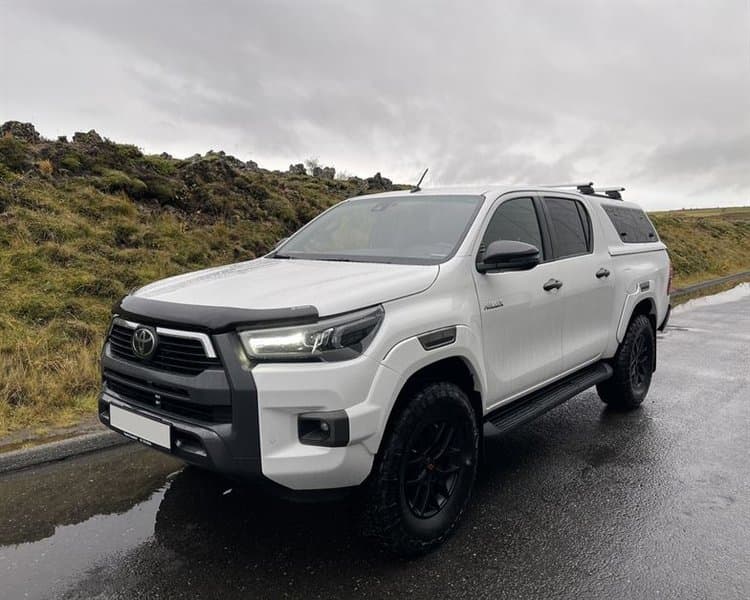 2021 Toyota Hilux Double CAB Invincible