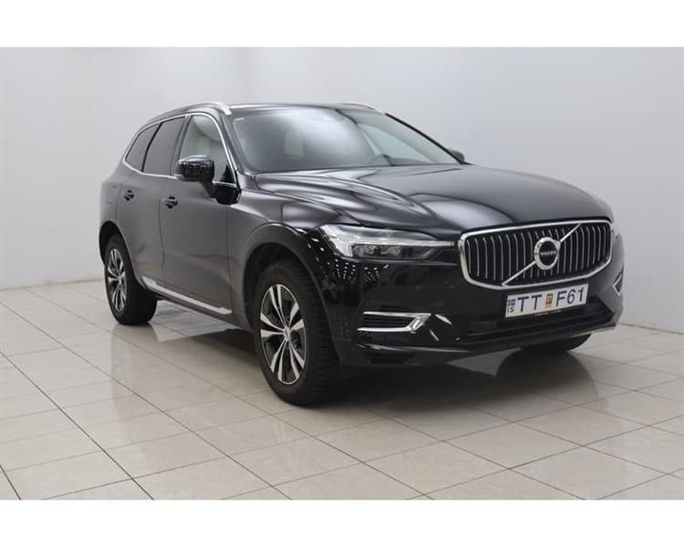 2021 Volvo XC60 Momentum