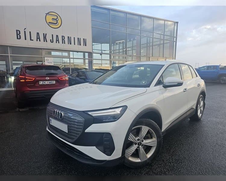 2022 Audi Q4 40 e-tron