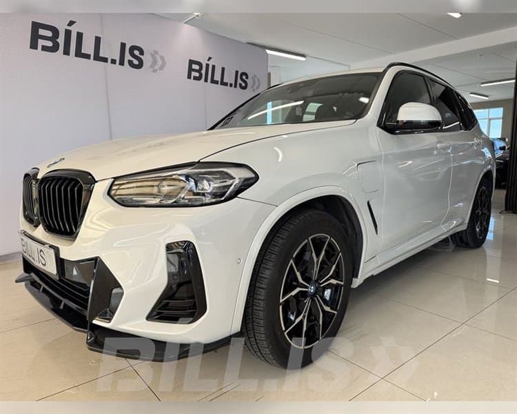 2022 BMW X3 xDrive30e