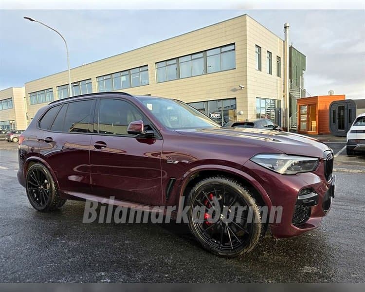 2022 BMW X5 45e M-Sport Shadowline