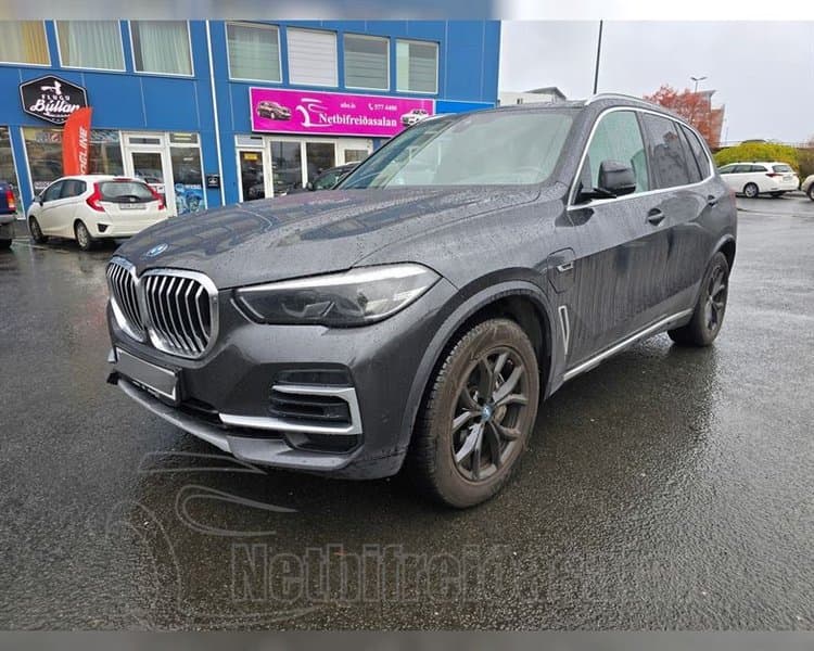 2022 BMW X5 xDrive45e