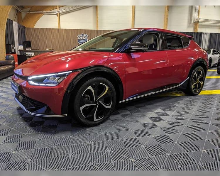 2022 Kia EV6 Luxury AWD 77 KWH