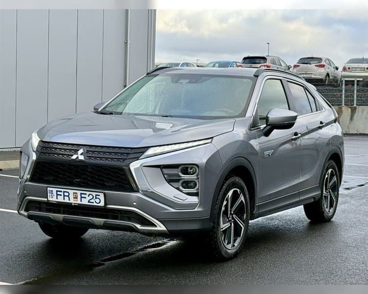 2022 Mitsubishi Eclipse Cross Intense PHEV