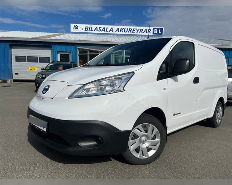 2022 Nissan e-NV200 44KW