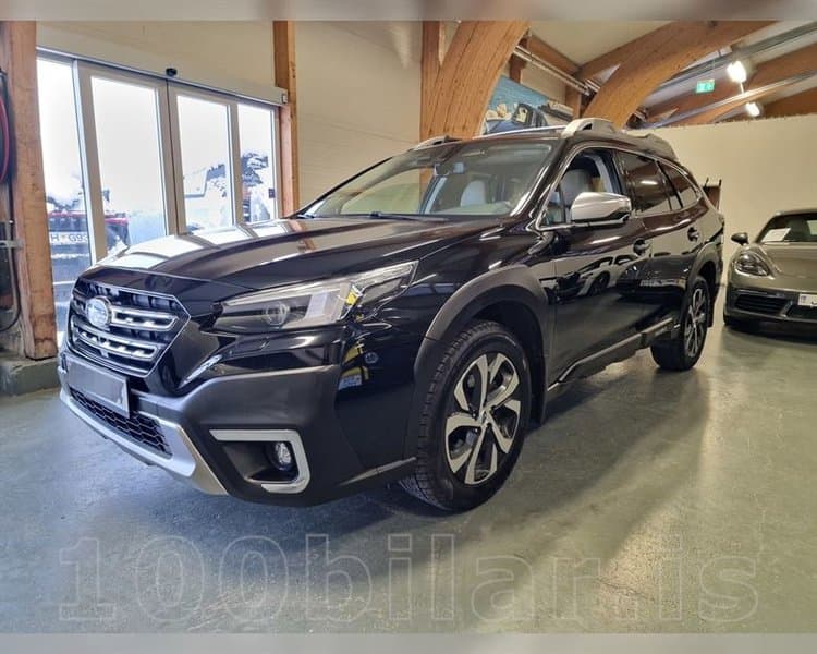 2022 Subaru Outback LUX