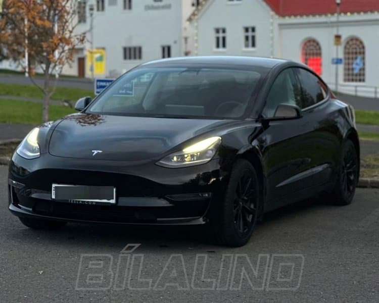2022 Tesla Model 3 LR