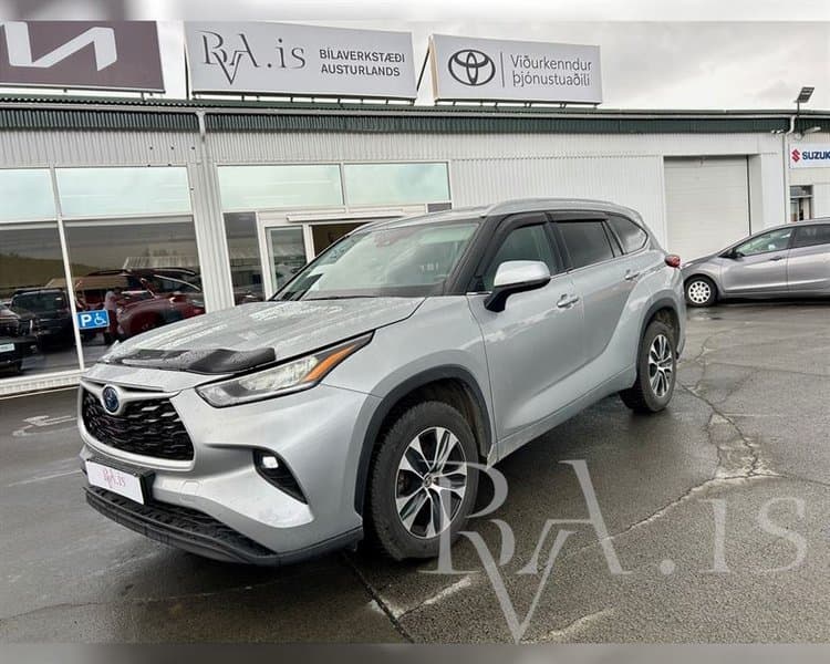 2022 Toyota Highlander GX