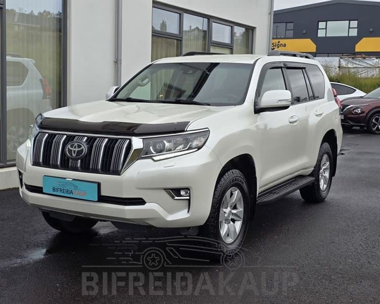 2022 Toyota Land Cruiser 150 GX