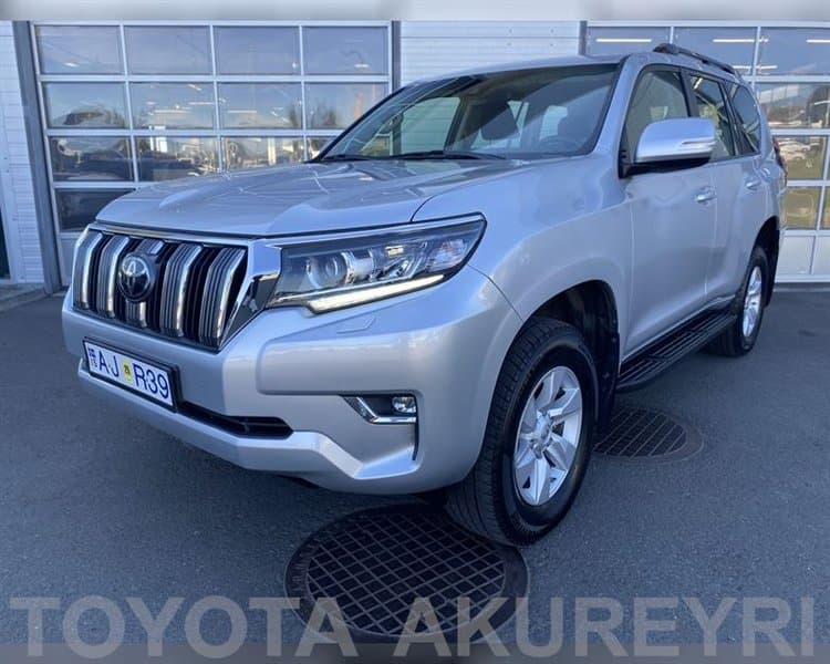 2022 Toyota Land Cruiser 150 GX