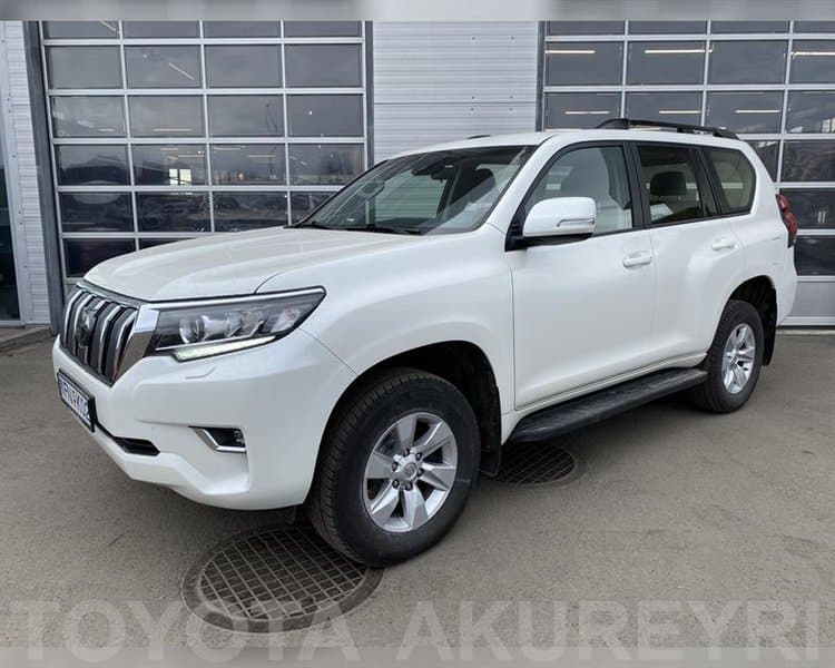 2022 Toyota Land Cruiser 150 GX