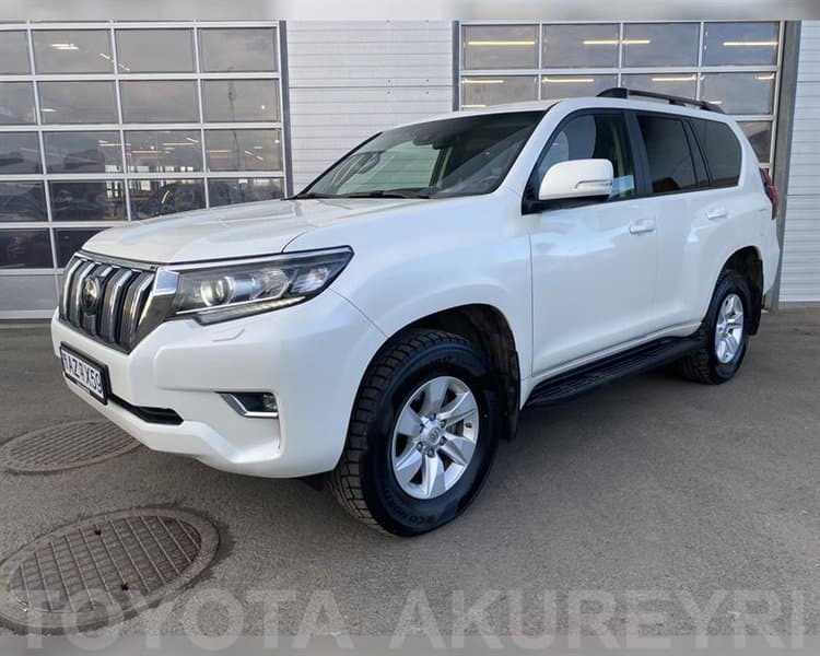 2022 Toyota Land Cruiser 150 GX