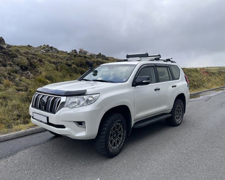 2022 Toyota Land Cruiser 150 LX