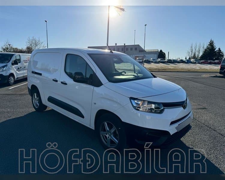 2022 Toyota Proace City Langur