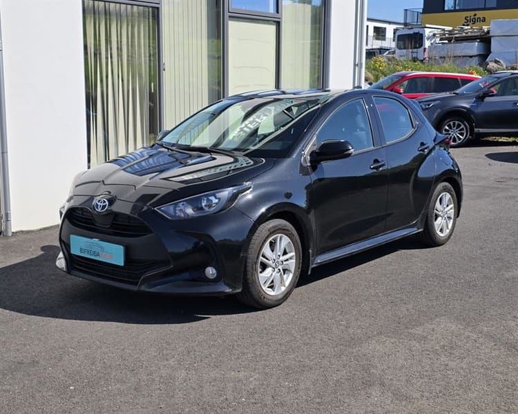 2022 Toyota Yaris Hybrid
