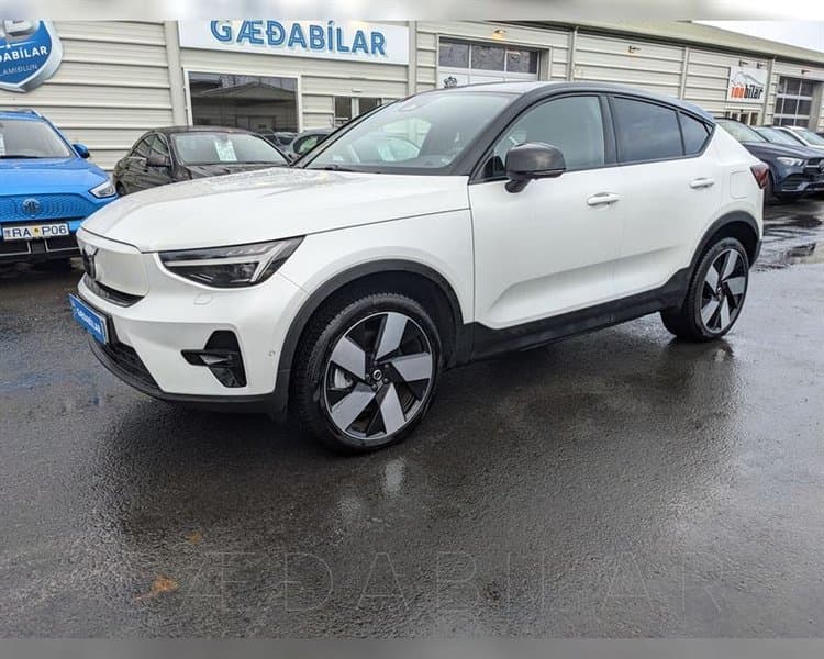2022 Volvo C40 Ultimate P8
