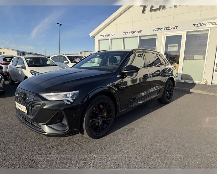 2023 Audi e-tron 55 S Line Black Edition