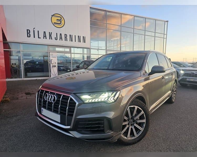 2023 Audi Q7 55 TFSI E
