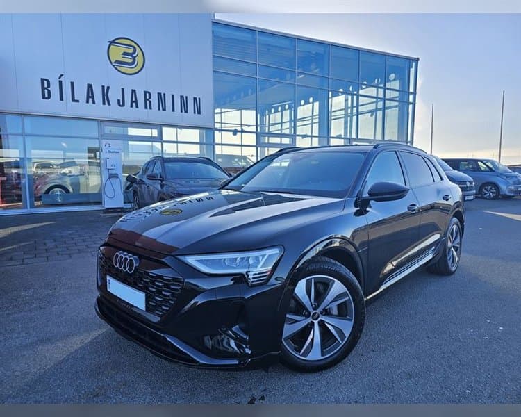 2023 Audi Q8 50 e-tron Advanced Quattro