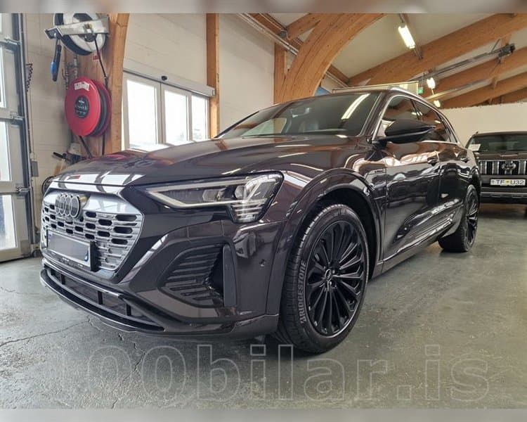 2023 Audi Q8 55 e-tron S Line Quattro 114kWh