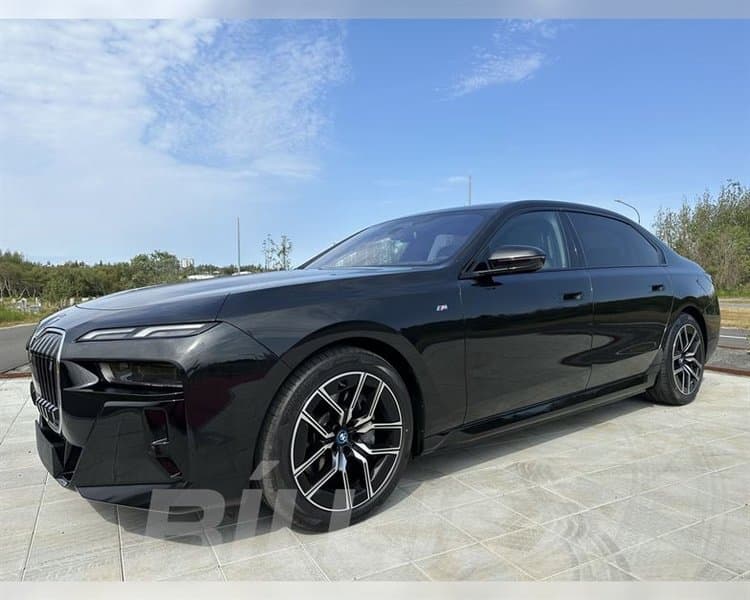 2023 BMW i7 X-Drive 60 M-Sport