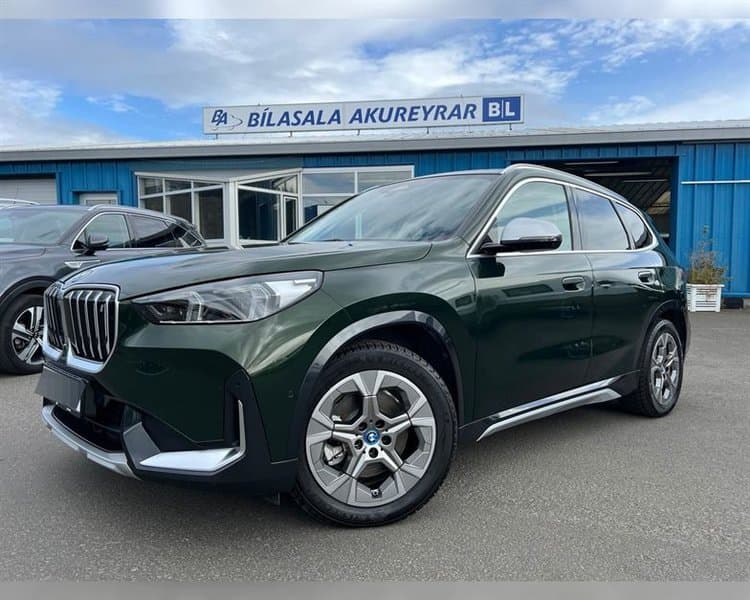 2023 BMW iX1 XDRIVE30