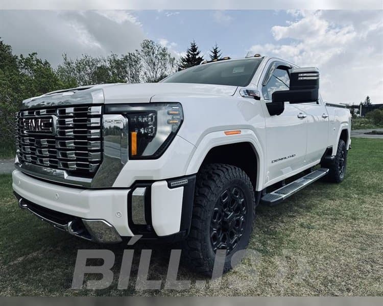 2023 GMC Sierra 2500HD Denali