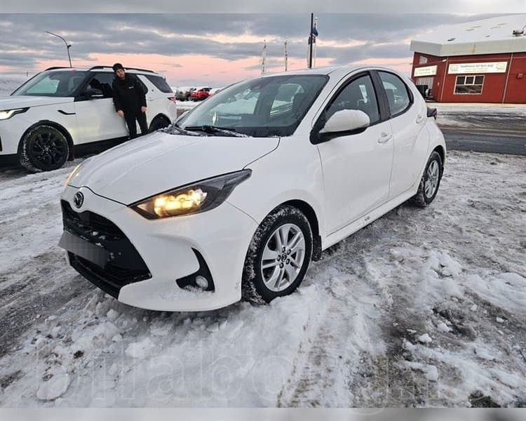 2023 Mazda 2 Hybrid